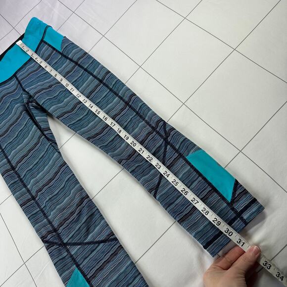 Lululemon Leggings Womens 4 Blue Pace Rival Space Dye Twist Cropped Gym Run Yoga - Picture 10 of 10